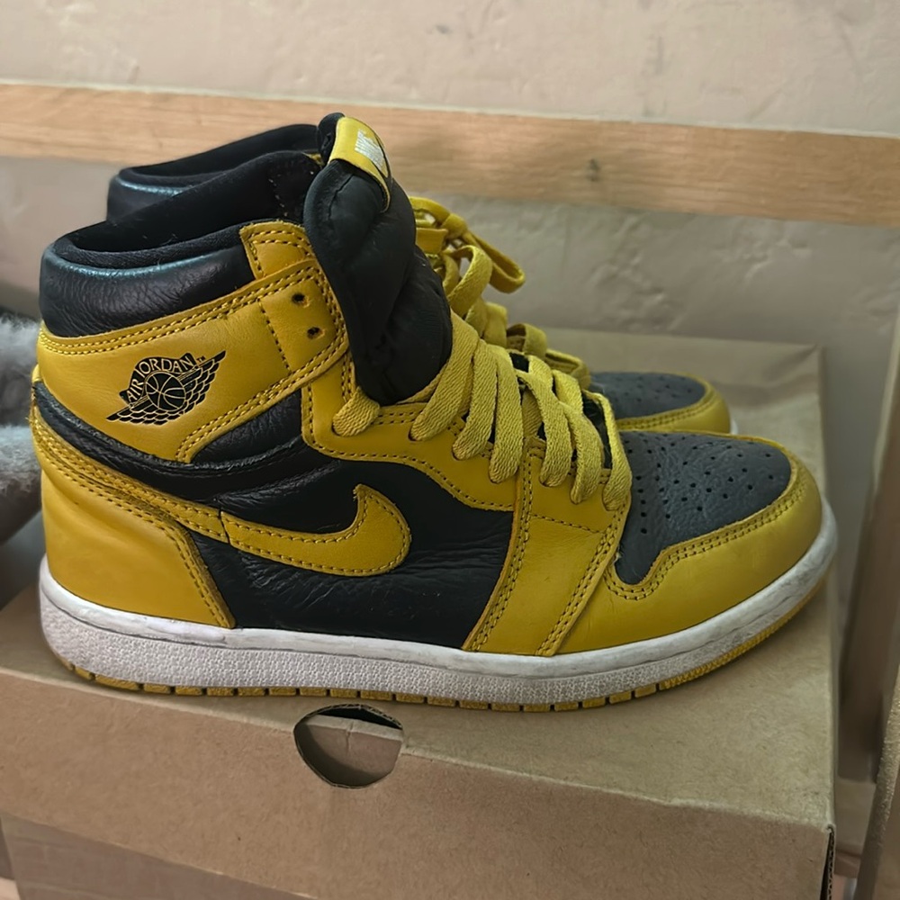 Air Jordan Shoes: Original but no box. 
$70